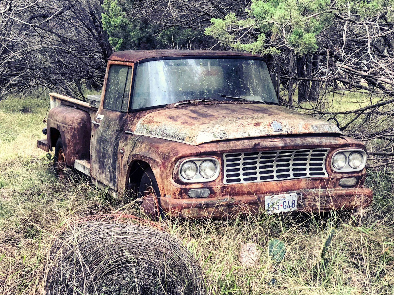 Pickup truck of the kind used to pull hotshot car trailers