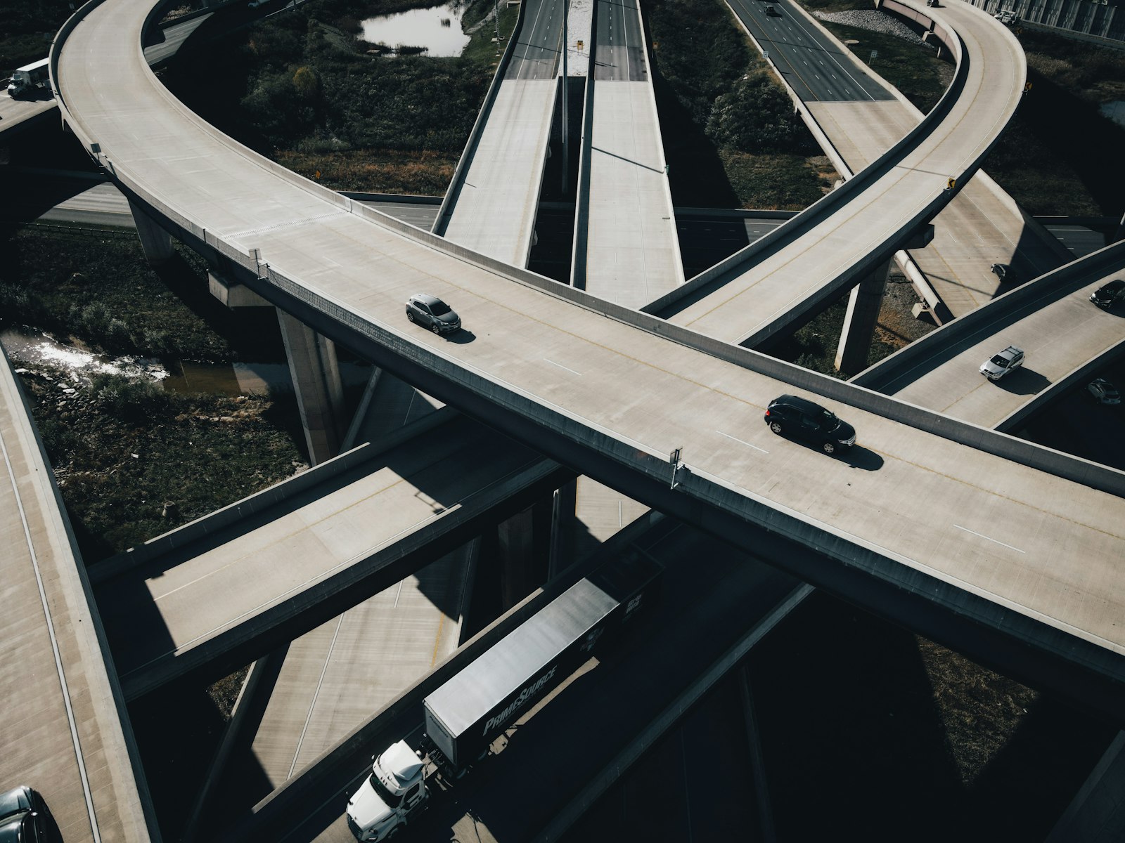Interstate highway interchange used by car shipping companies